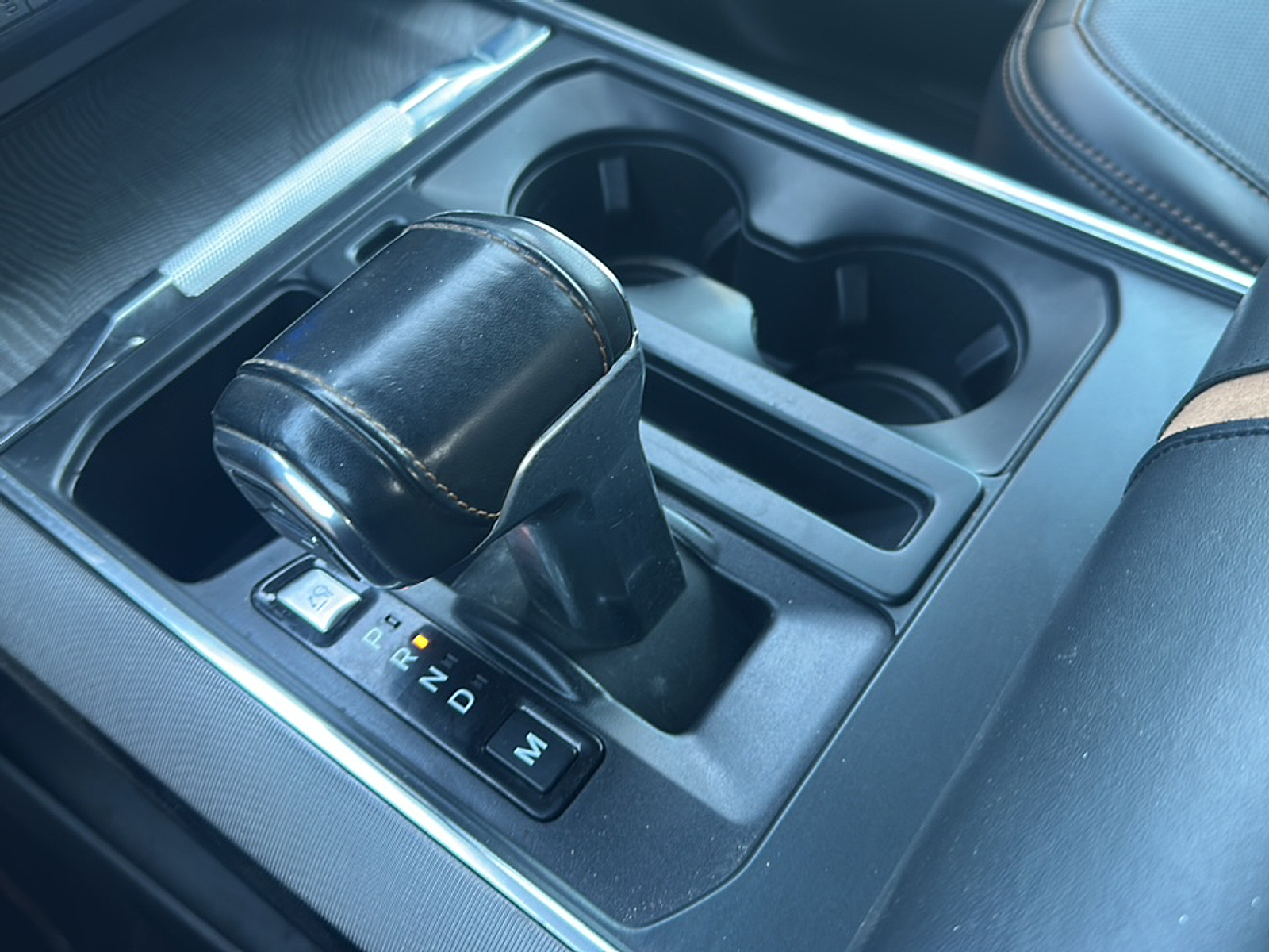 2021 Ford F-150 Platinum photo 15