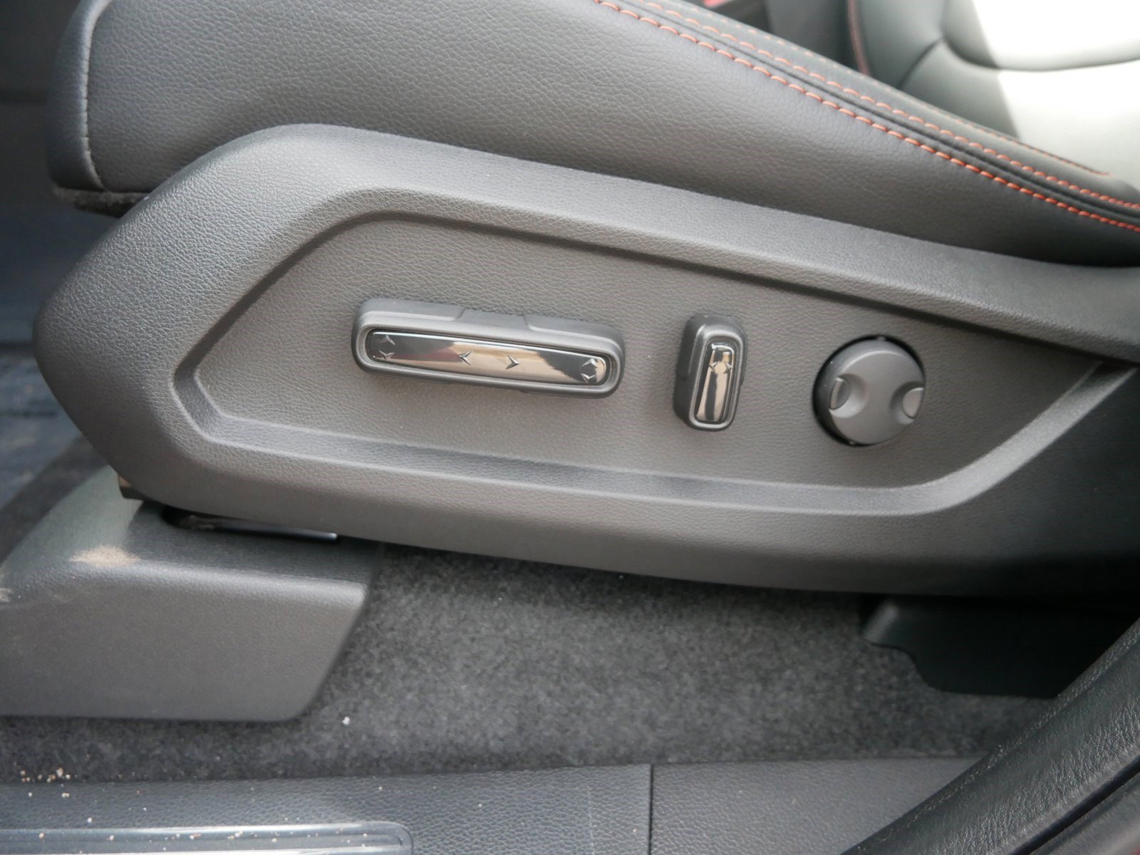 2025 Honda Pilot TrailSport photo 12