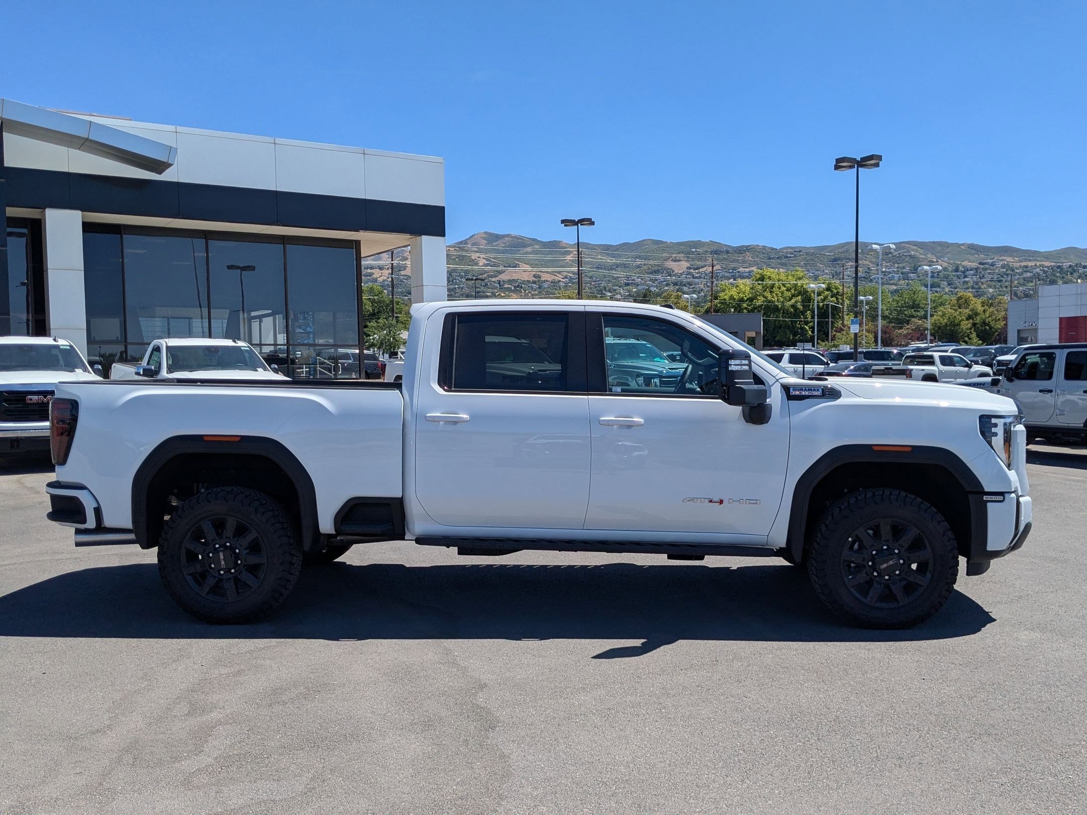 2025 Gmc Sierra 3500 HD AT4 photo 5