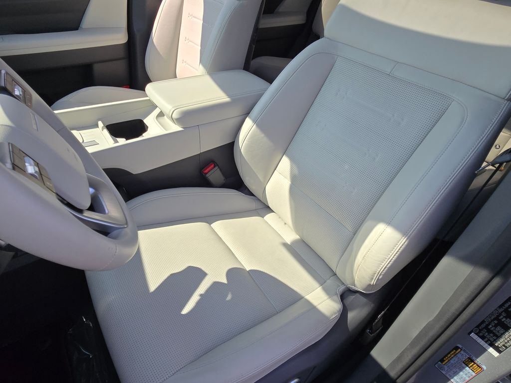 2024 Hyundai Santa Fe Limited photo 26
