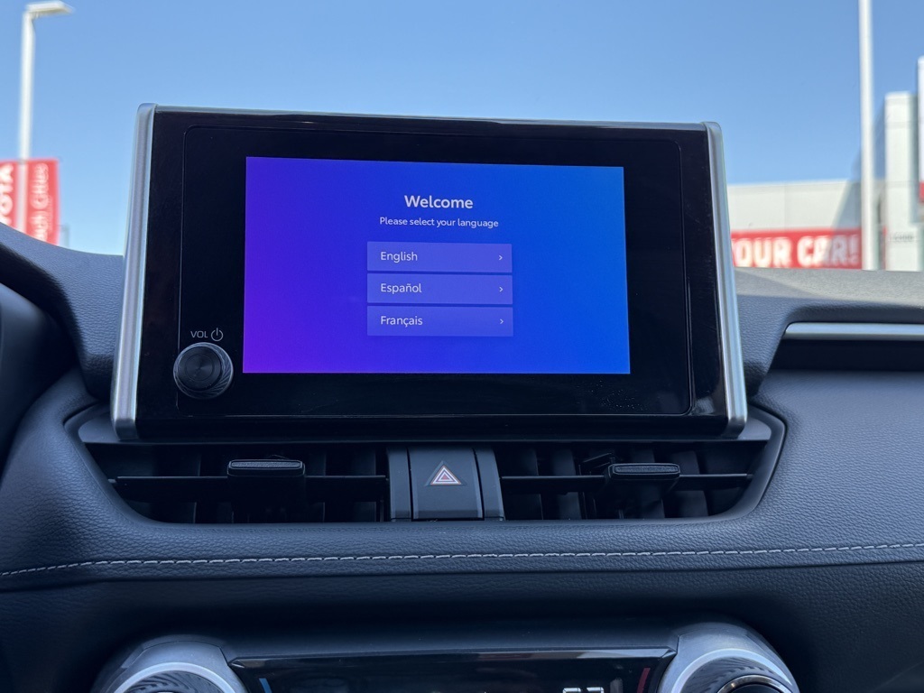 2023 Toyota RAV4 Hybrid LE photo 21