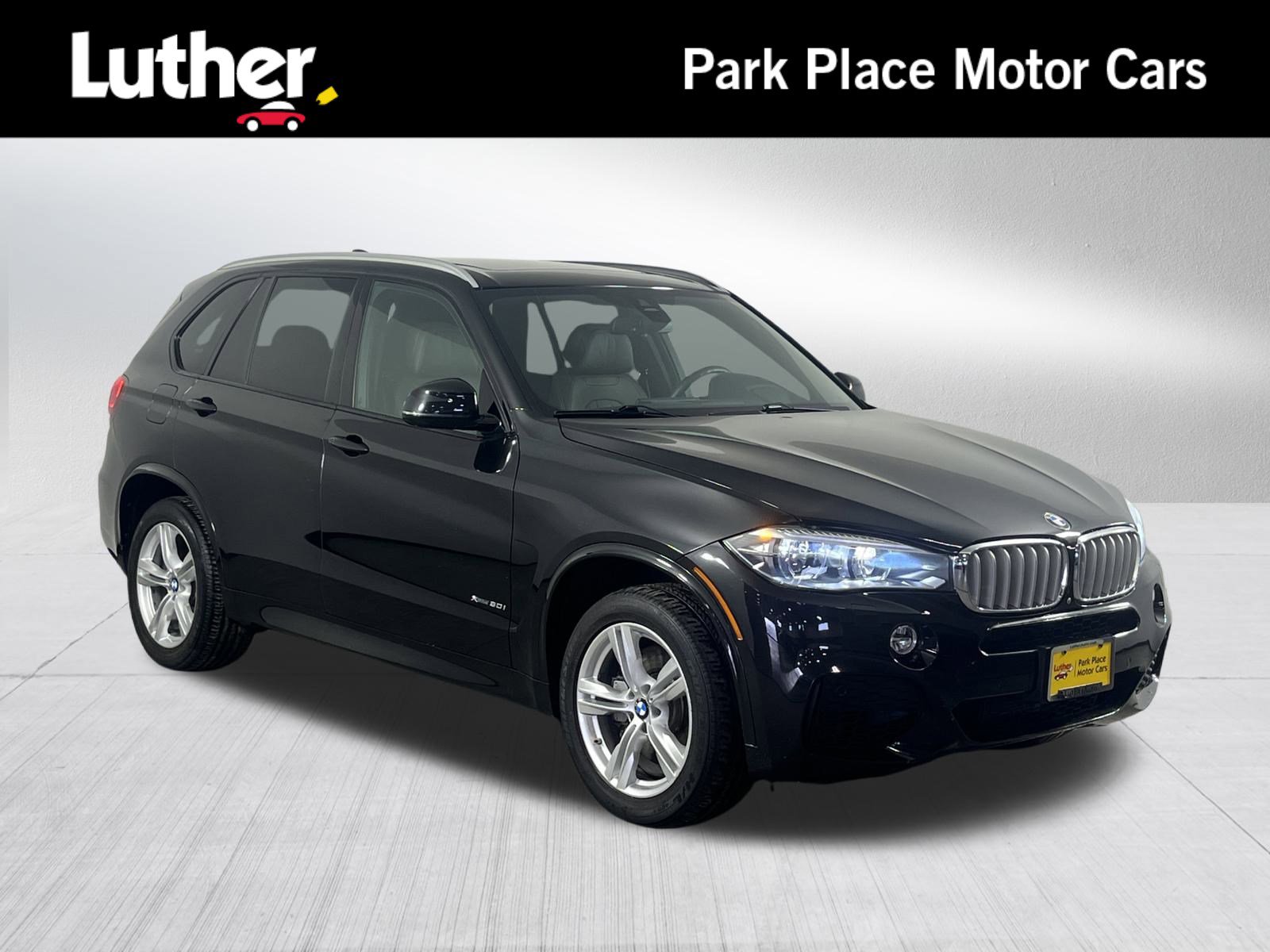 2016 BMW X5 xDrive50i's photo