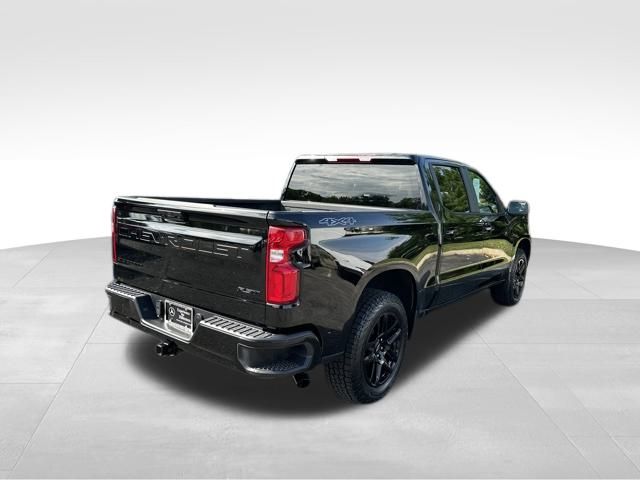 2024 Chevrolet Silverado 1500 RST photo 5