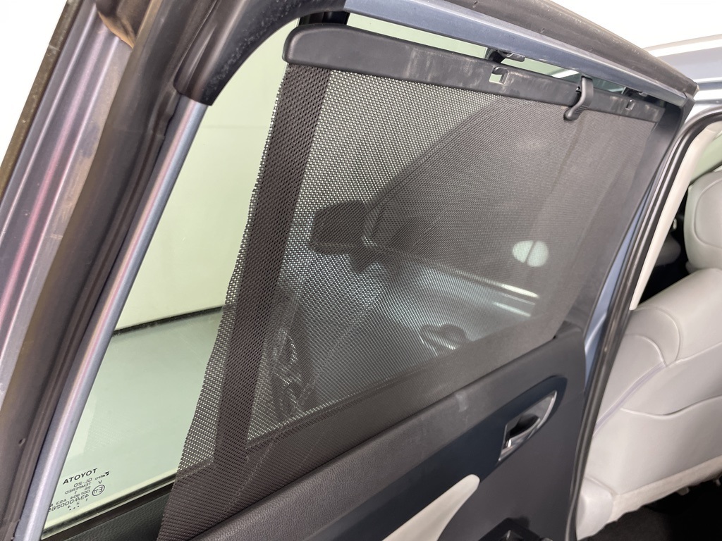 2021 Toyota Highlander XLE photo 36