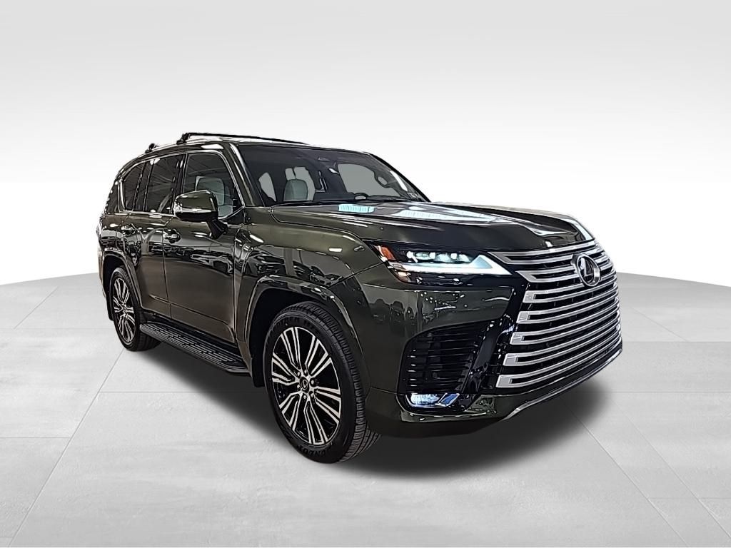 2025 Lexus LX 600 Luxury photo 5