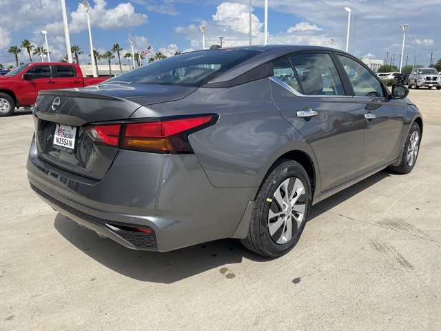 2025 Nissan Altima 2.5 S photo 2