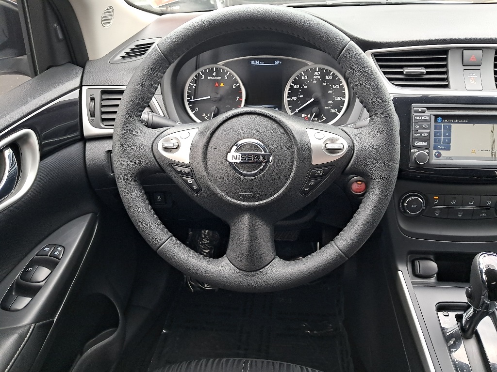 2017 Nissan Sentra photo 15