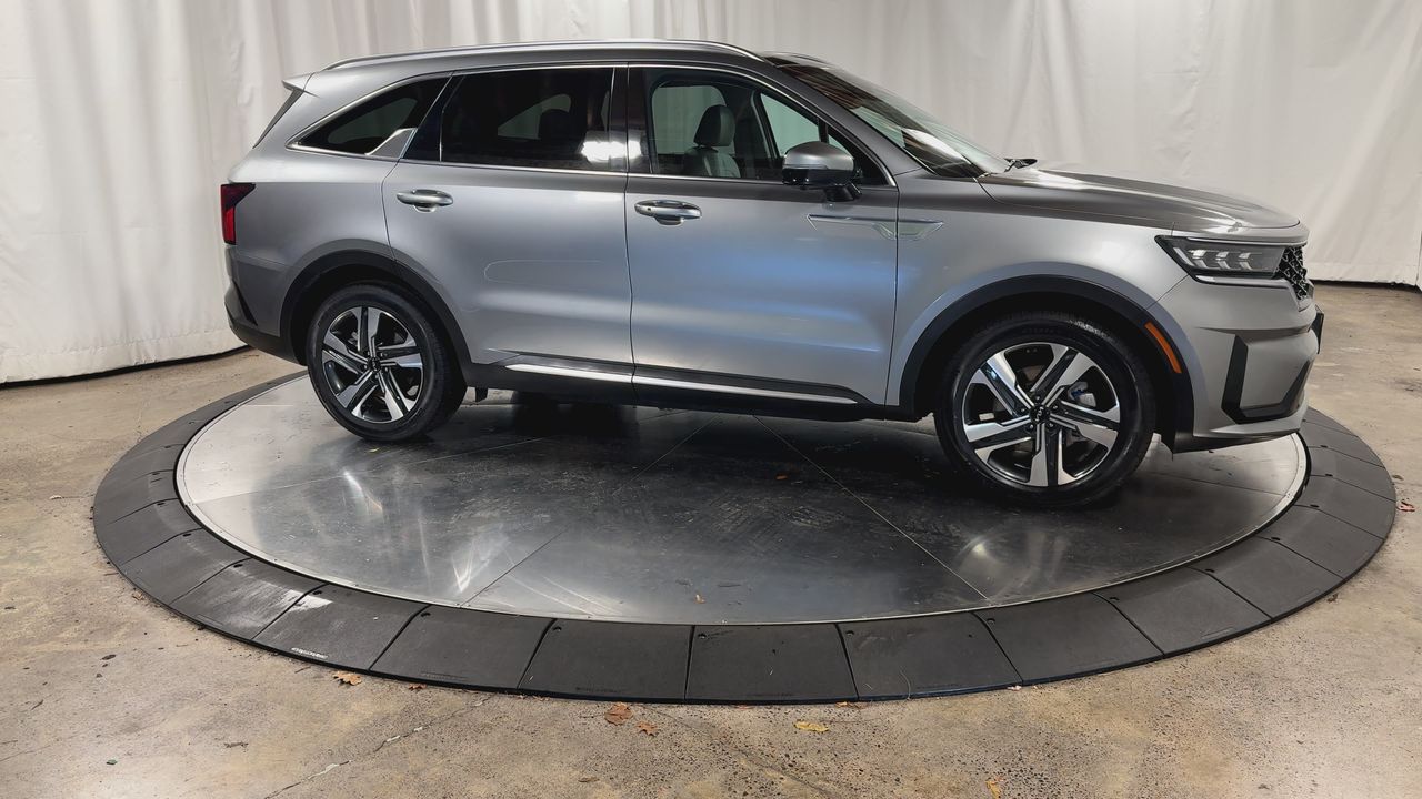 2023 Kia Sorento Hybrid SX Prestige photo 2