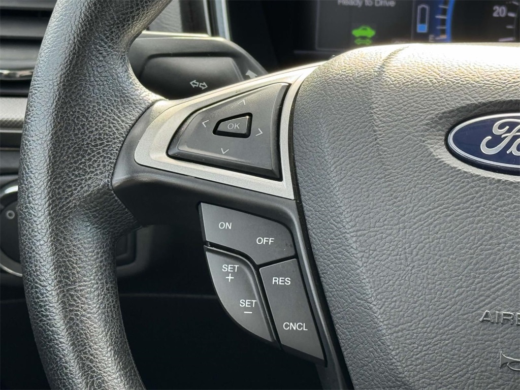 2018 Ford Fusion Hybrid SE photo 22