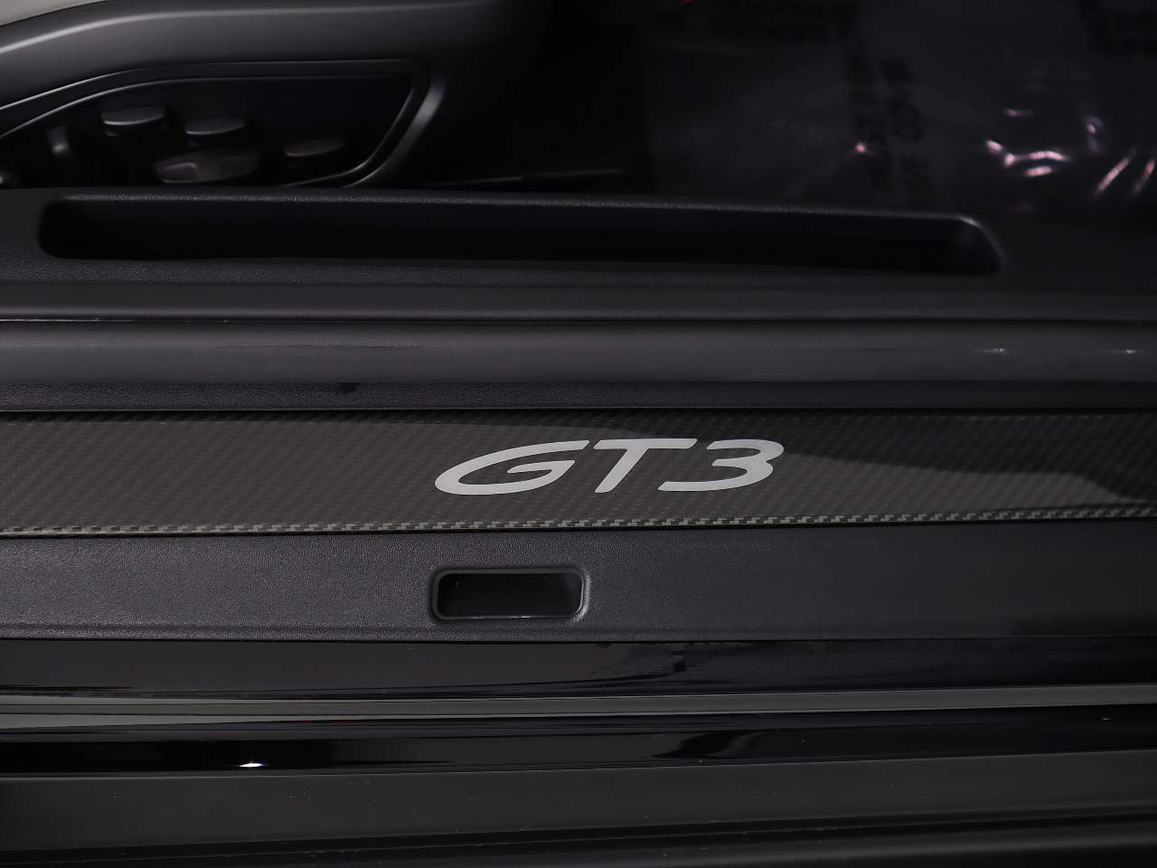 2024 Porsche 911 GT3 Touring photo 20