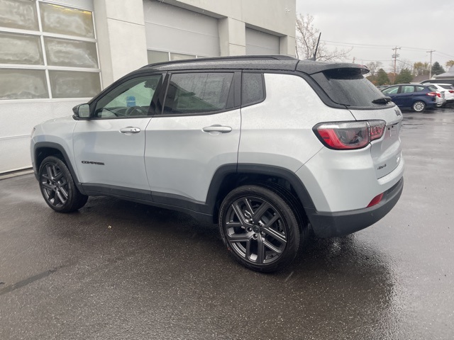 2026 Jeep Compass Limited Altitude photo 3