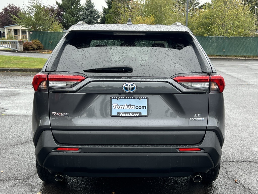 2021 Toyota RAV4 Hybrid LE photo 4