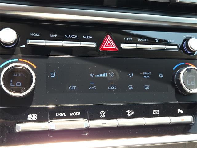 2026 Hyundai Santa Fe SEL photo 16