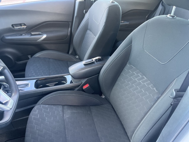 2024 Nissan Kicks SV photo 9