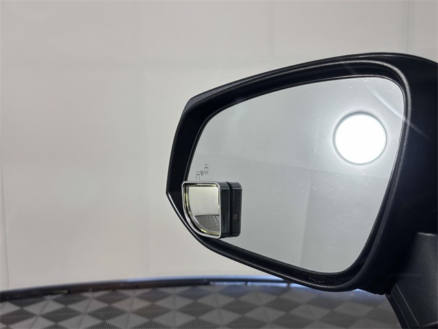 2024 Toyota RAV4 Hybrid XLE photo 23