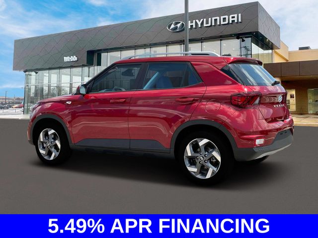 2025 Hyundai Venue Limited photo 2