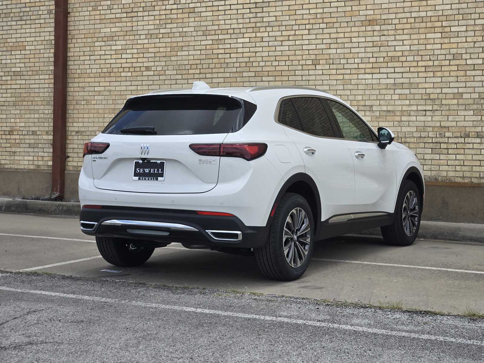 2025 Buick Envision Preferred photo 3