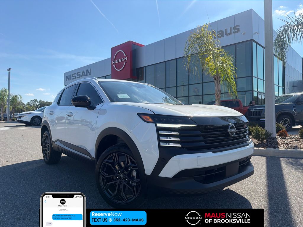 2026 Nissan KICKS SR's photo