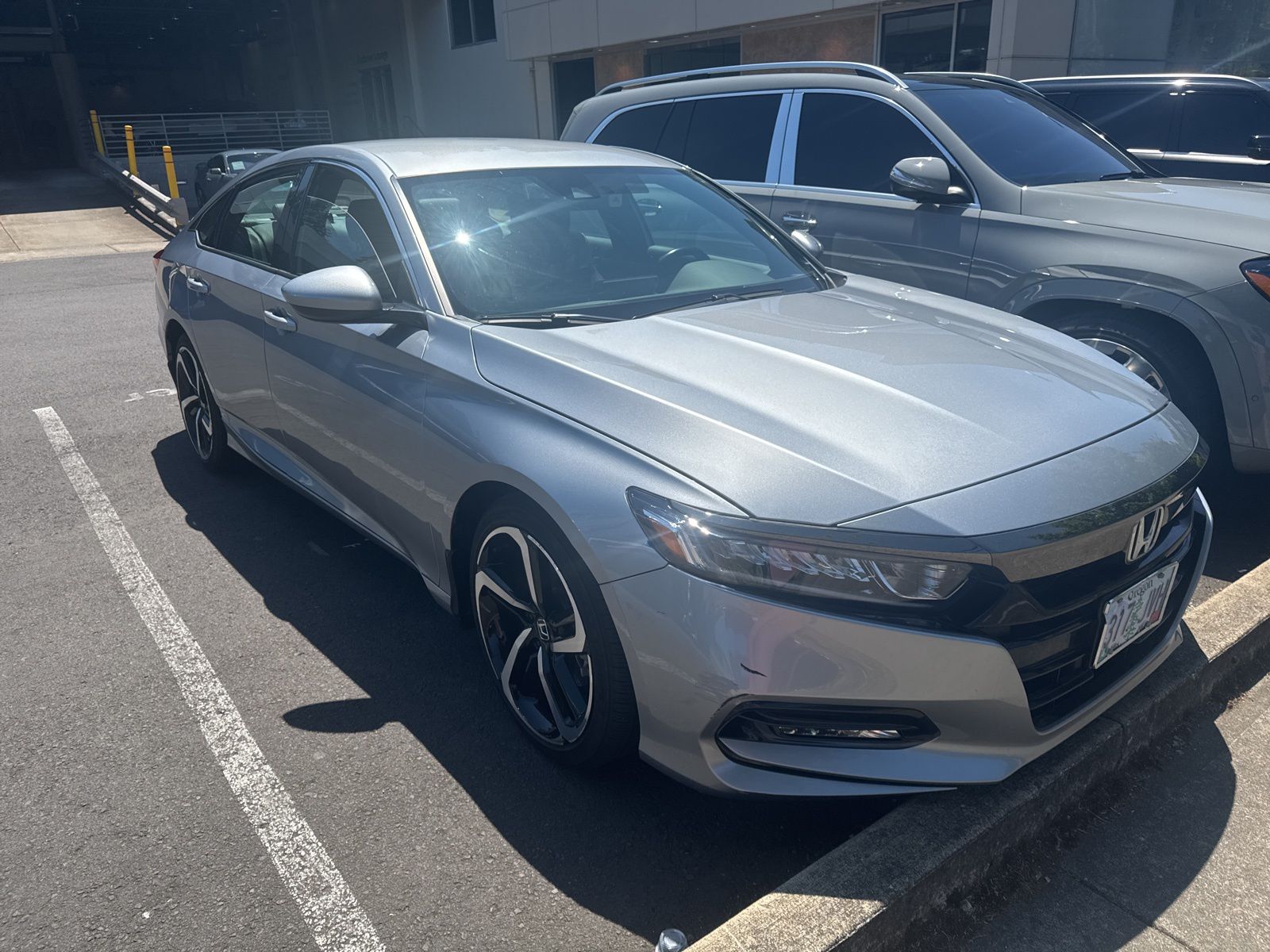 2020 Honda Accord Sport photo 3
