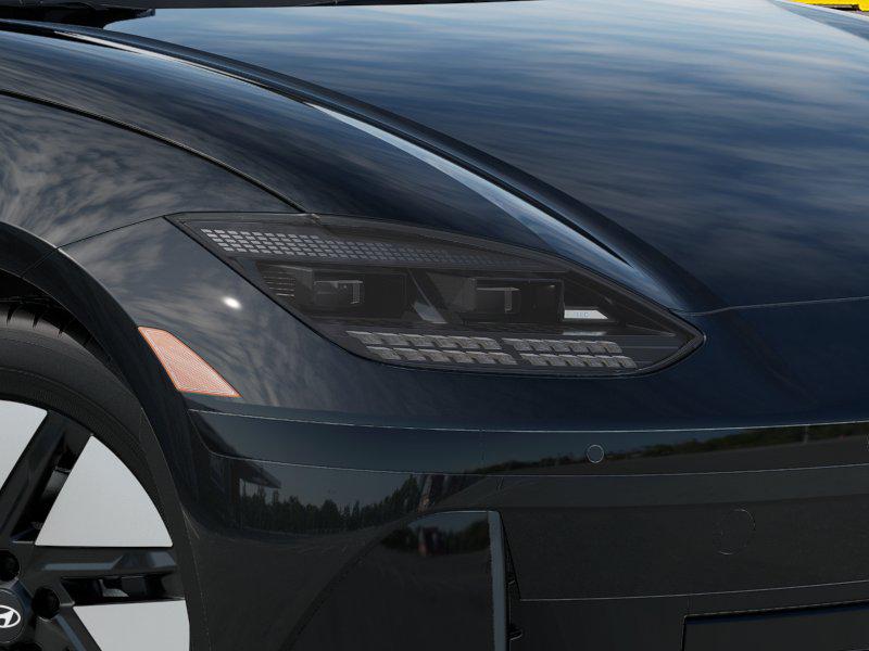 2025 Hyundai Ioniq 6 SE Standard Range photo 9