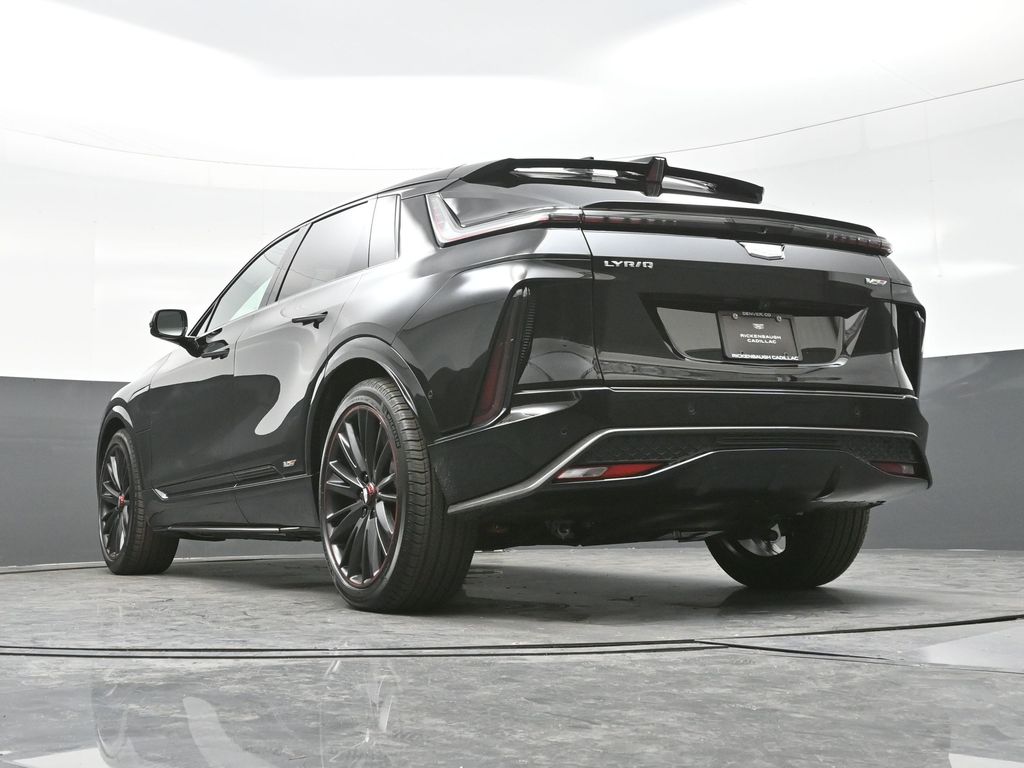 2026 Cadillac Lyriq photo 18