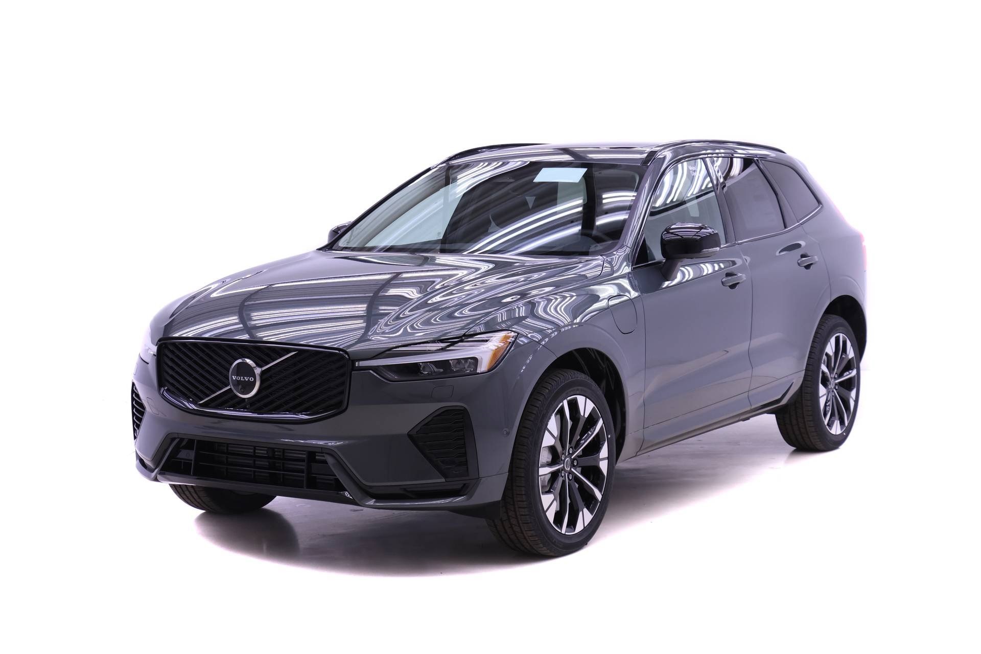 2026 Volvo XC60 Ultra's photo