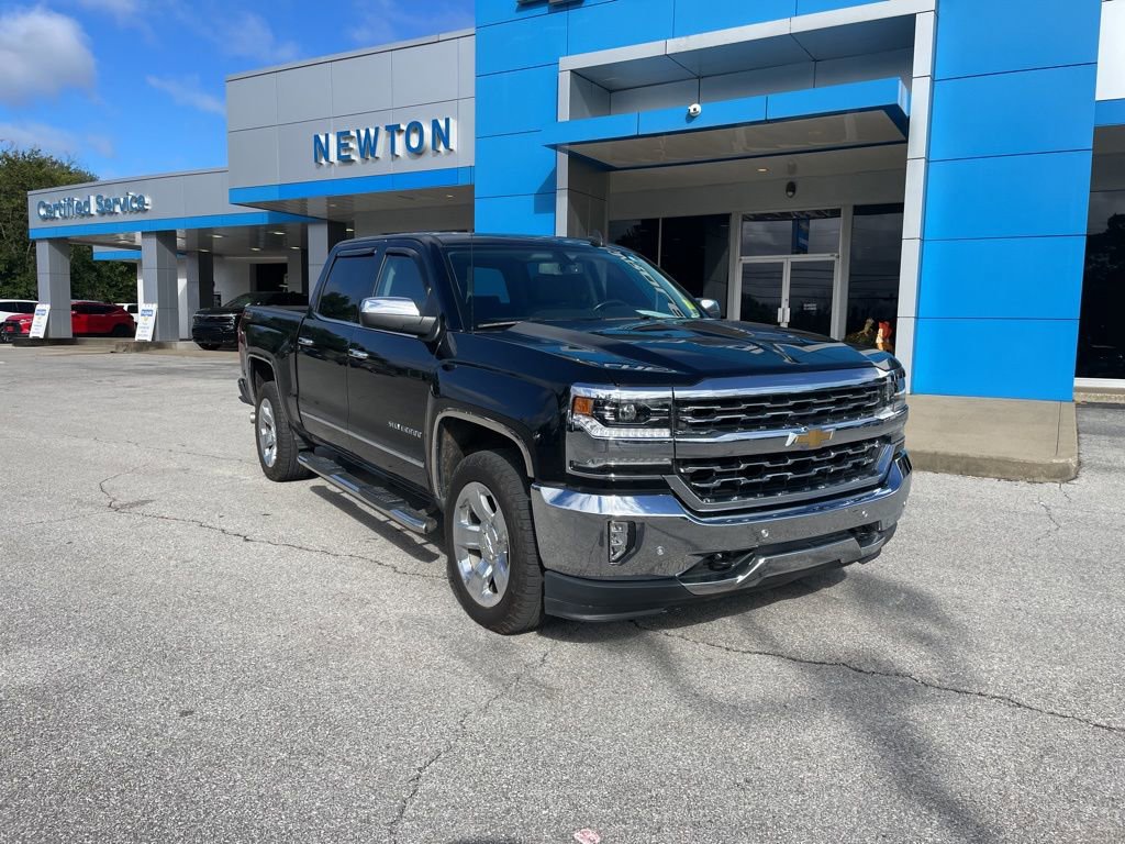 2017 Chevrolet Silverado 1500 LTZ photo 2