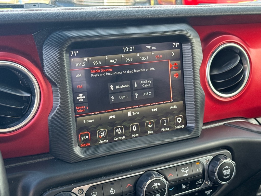2021 Jeep Gladiator Rubicon photo 26