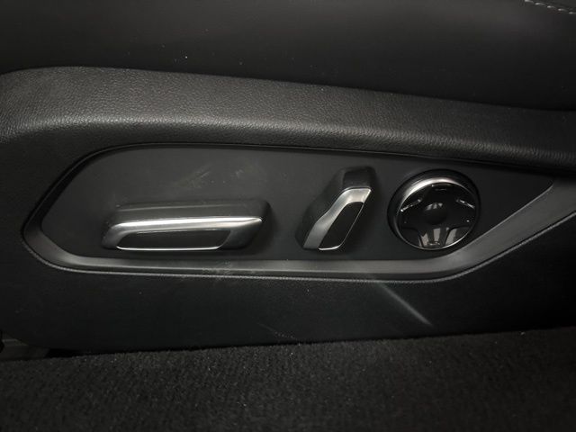 2025 Acura TLX Technology photo 10