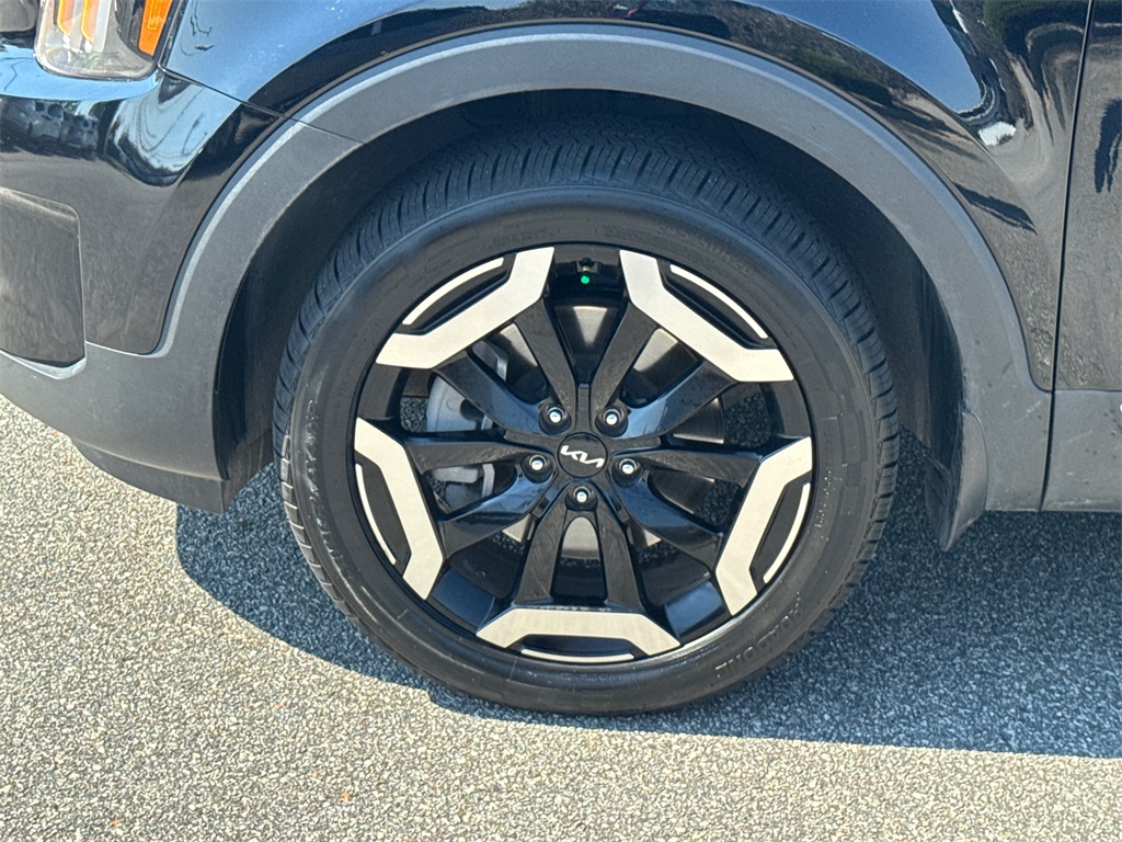 2024 Kia Telluride S photo 9