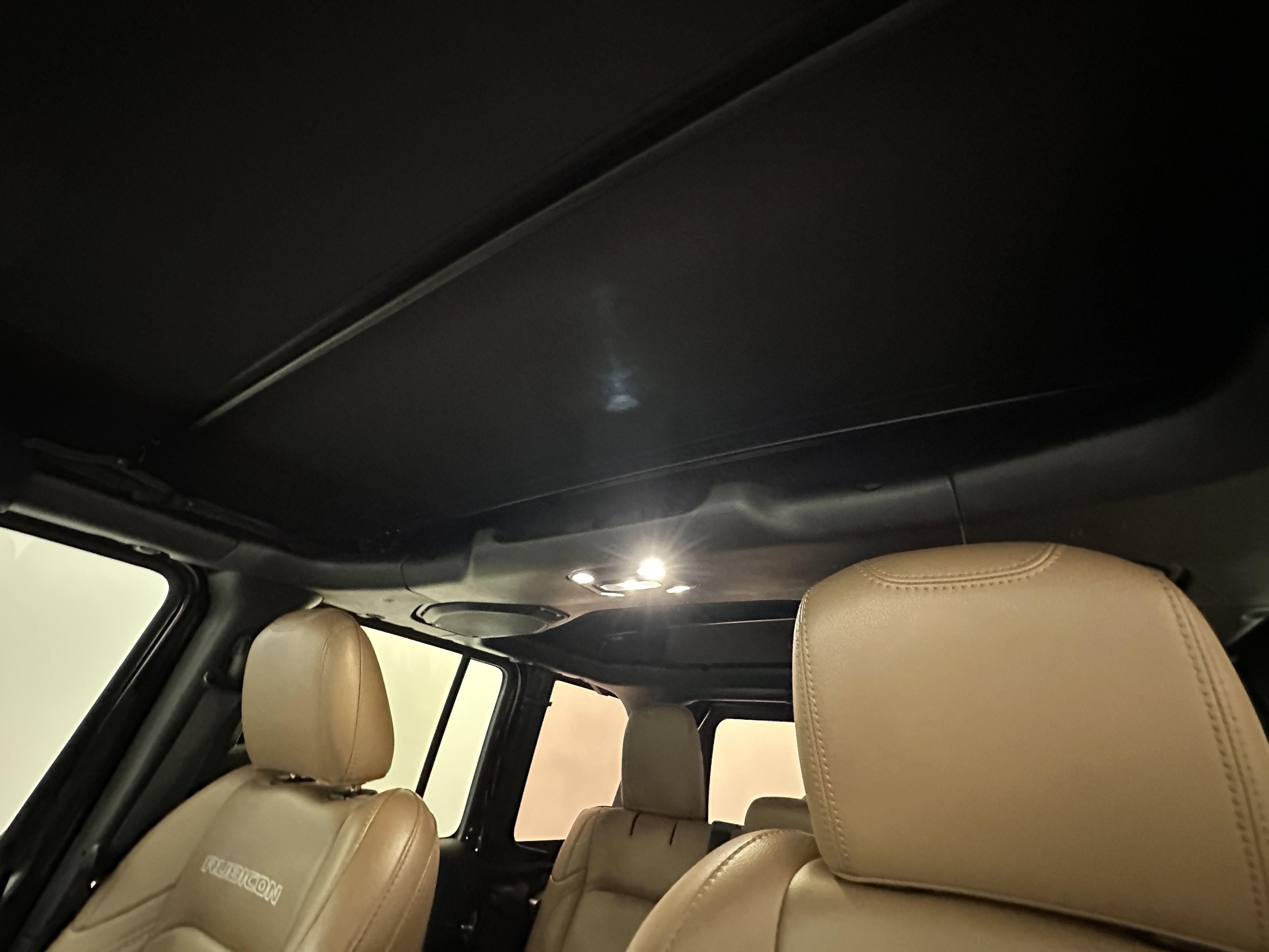 2020 Jeep Wrangler Unlimited Rubicon photo 15