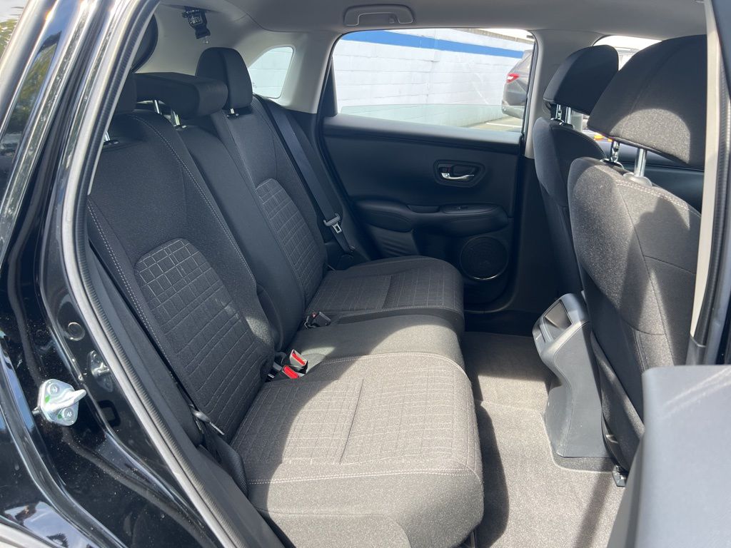 2024 Honda HR-V LX photo 19