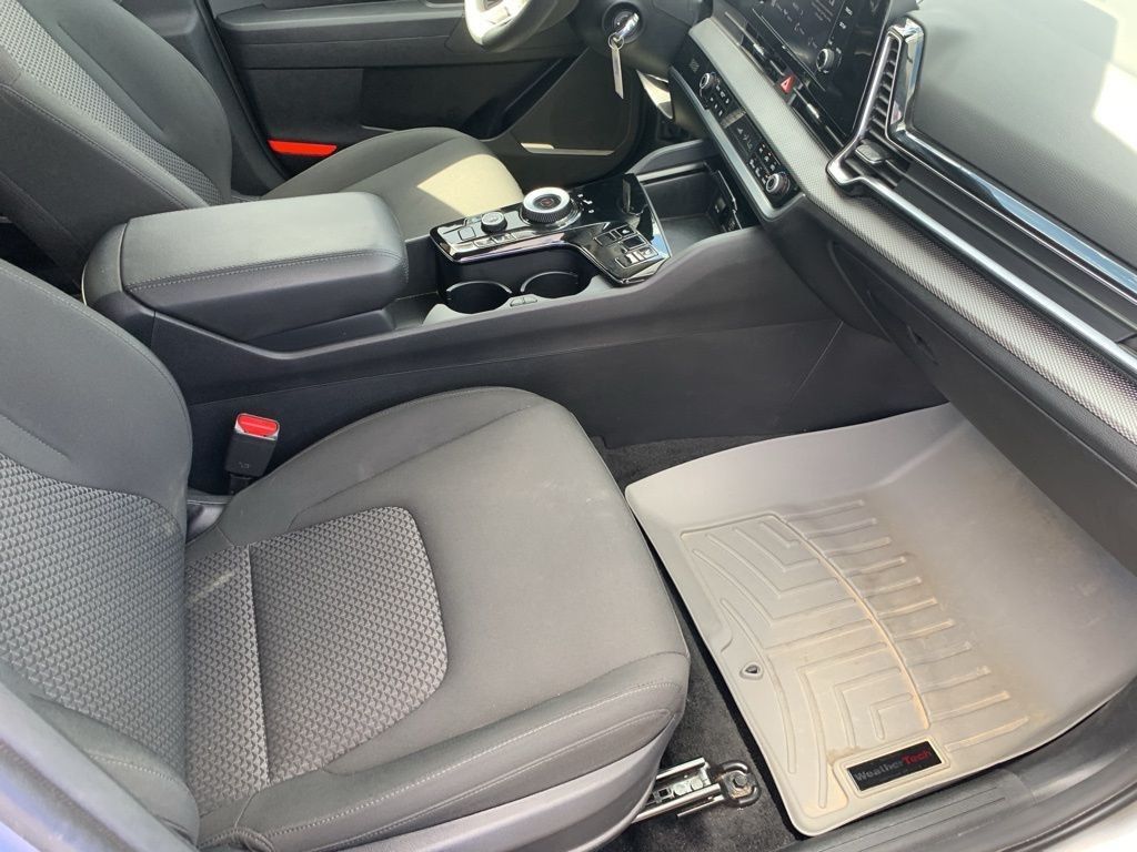 2023 Kia Sportage Hybrid LX photo 19