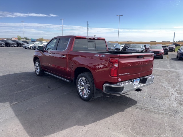 2023 Chevrolet Silverado 1500 LTZ photo 4