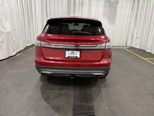 2020 Lincoln Nautilus Reserve photo 4