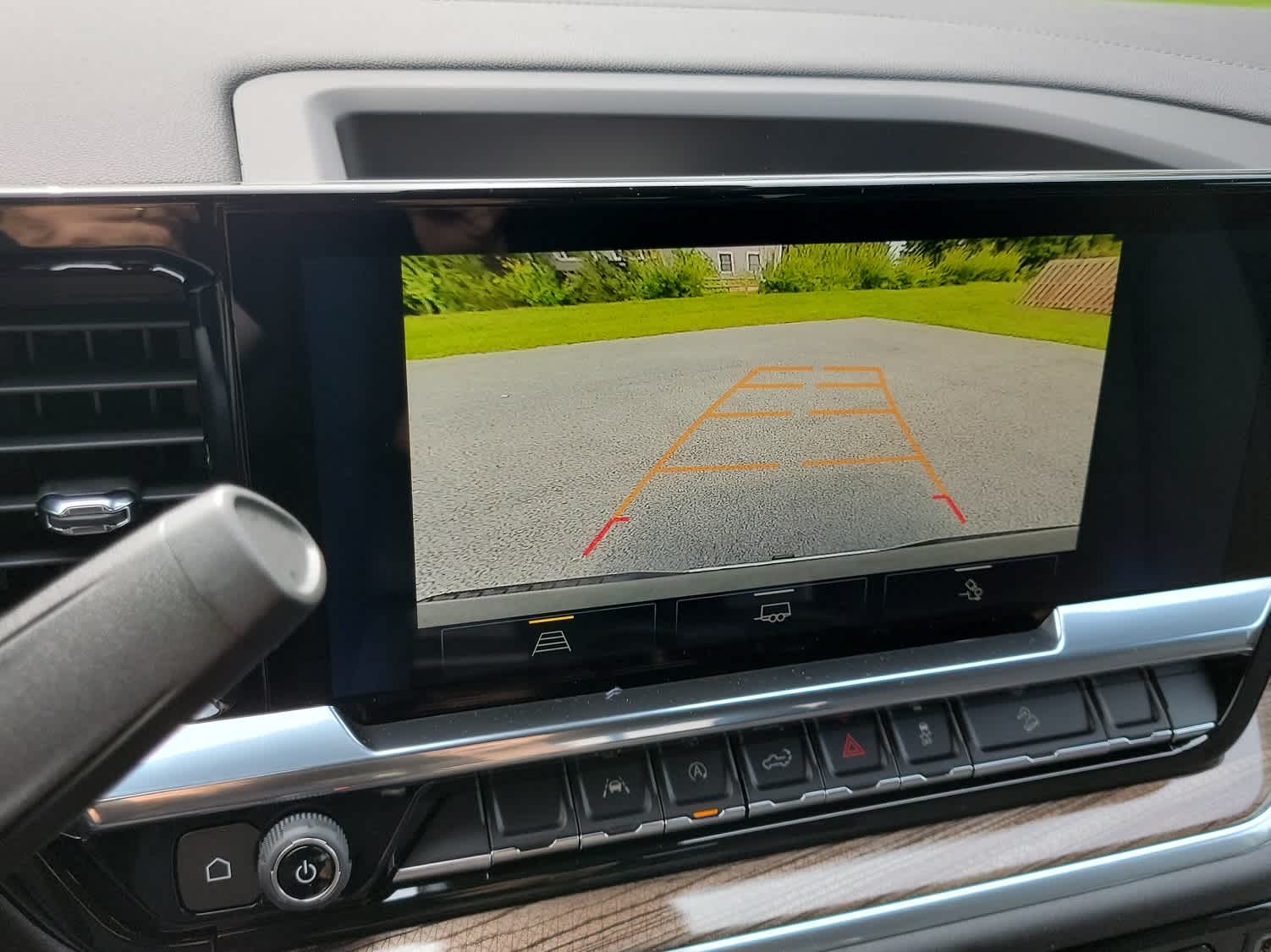 2026 Chevrolet Silverado 1500 LT photo 2