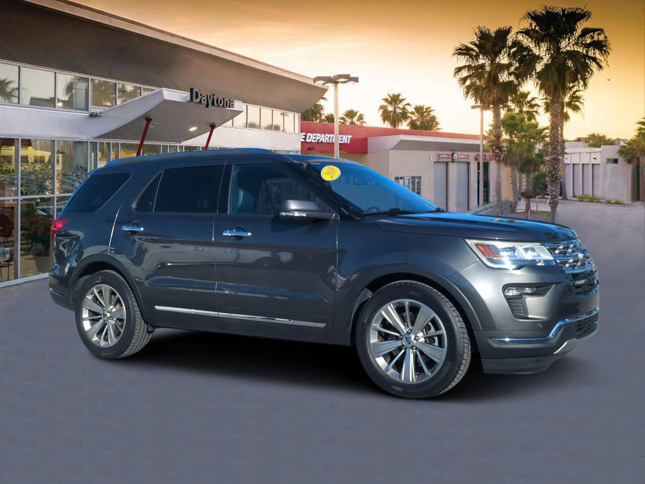 2018 Ford Explorer Limited's photo