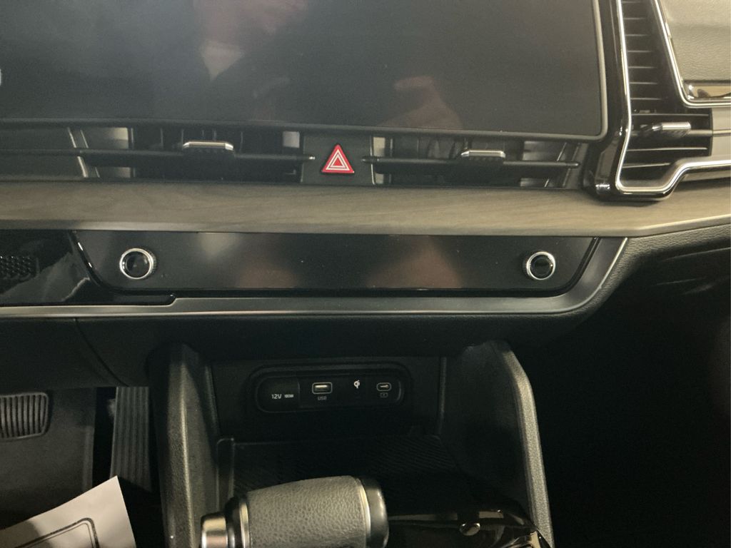 2023 Kia Sportage X-Line photo 17