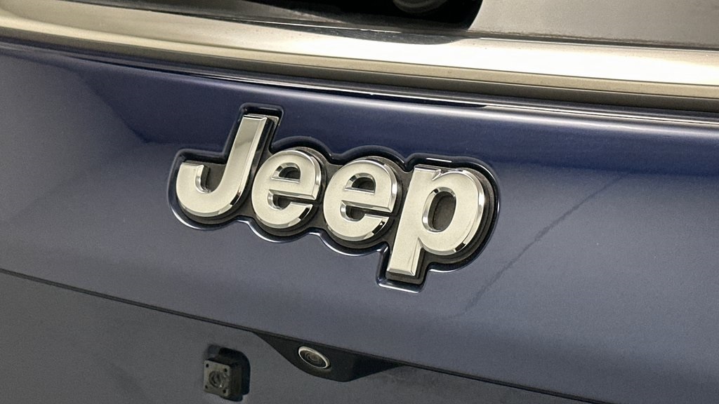 2021 Jeep Compass Latitude photo 19