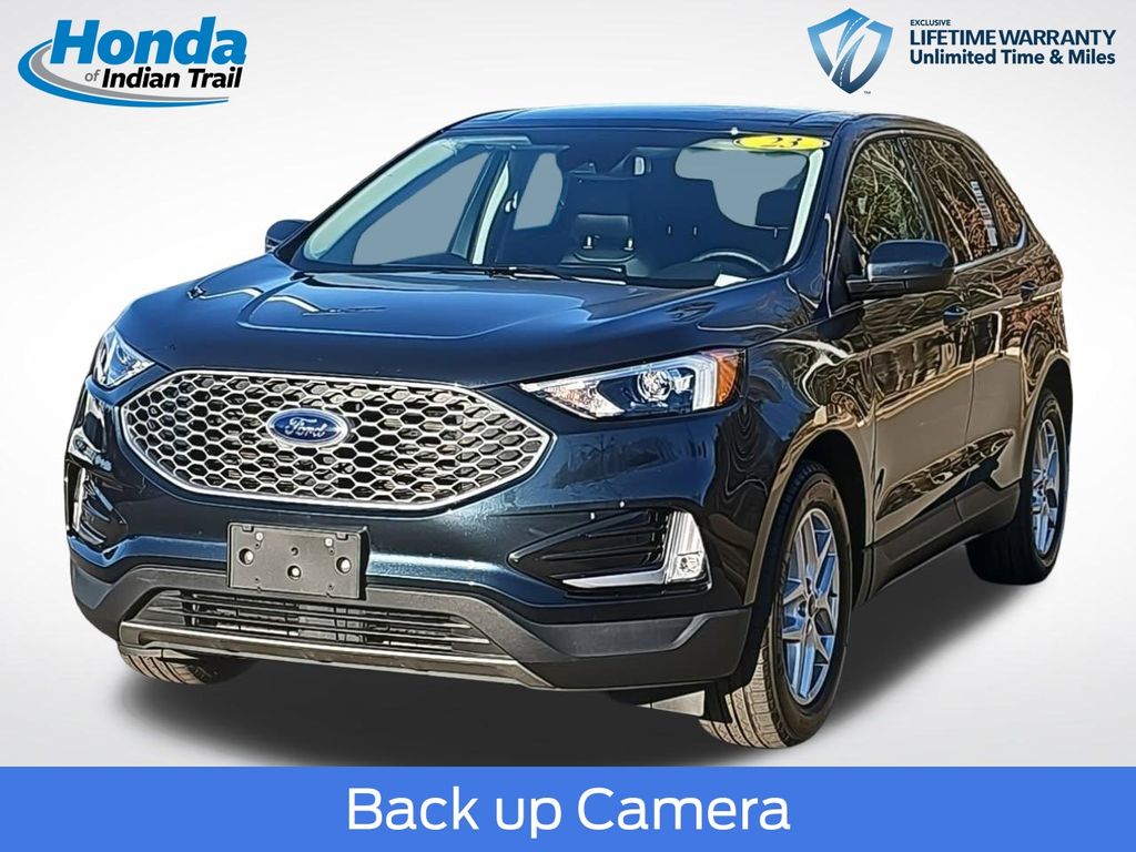 2023 Ford Edge SEL's photo