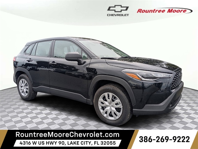 2025 Toyota Corolla Cross L's photo