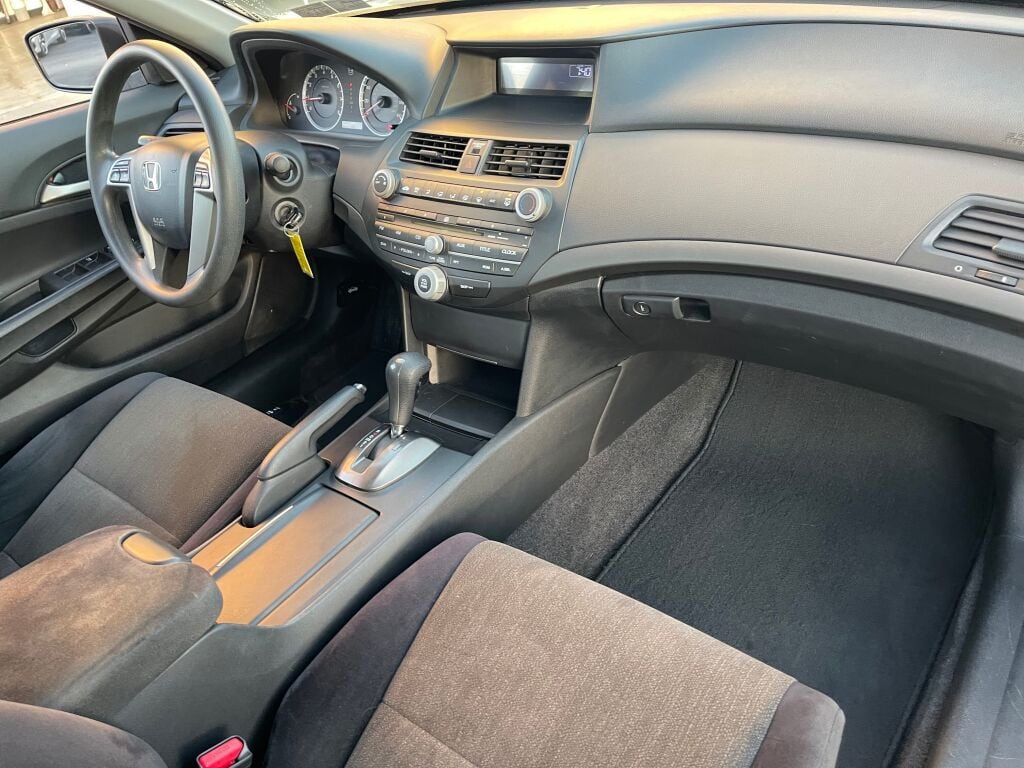 2008 Honda Accord LX photo 18
