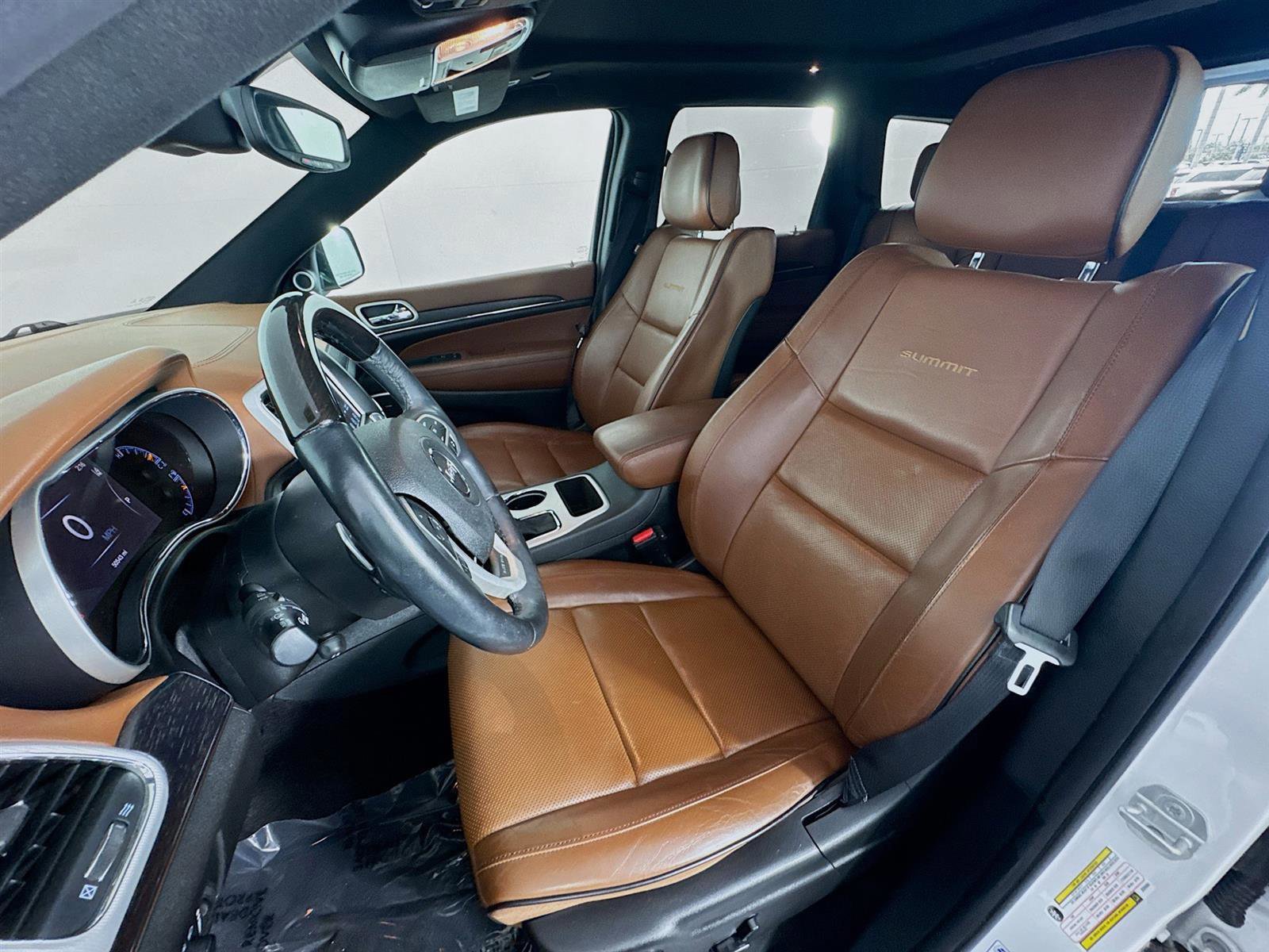 2018 Jeep Grand Cherokee Summit photo 8