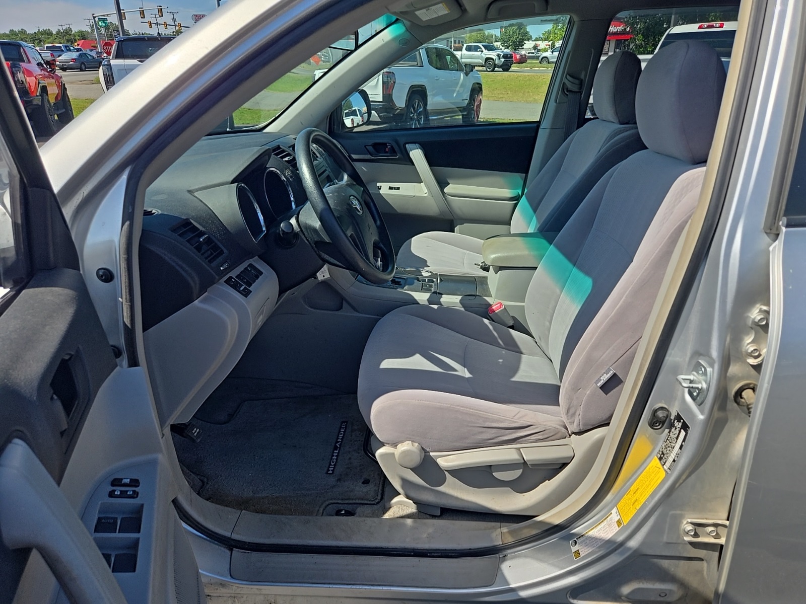 2008 Toyota Highlander Base photo 15