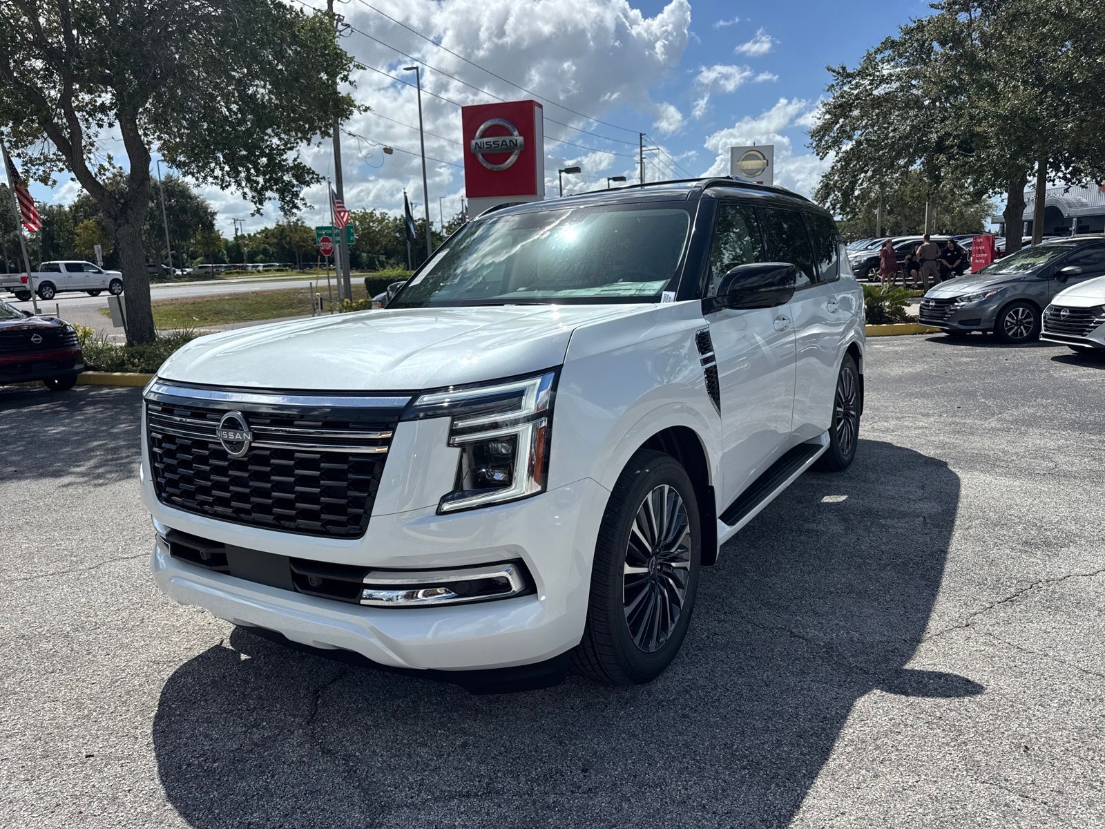 2026 Nissan Armada Platinum Reserve photo 2