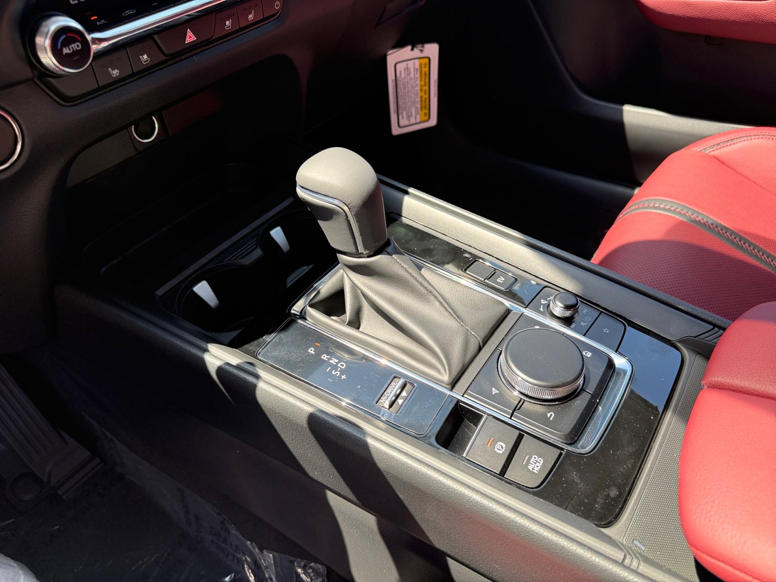 2025 Mazda CX-50 Premium Plus photo 13