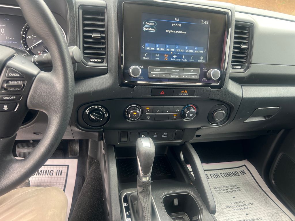 2022 Nissan Frontier S photo 16