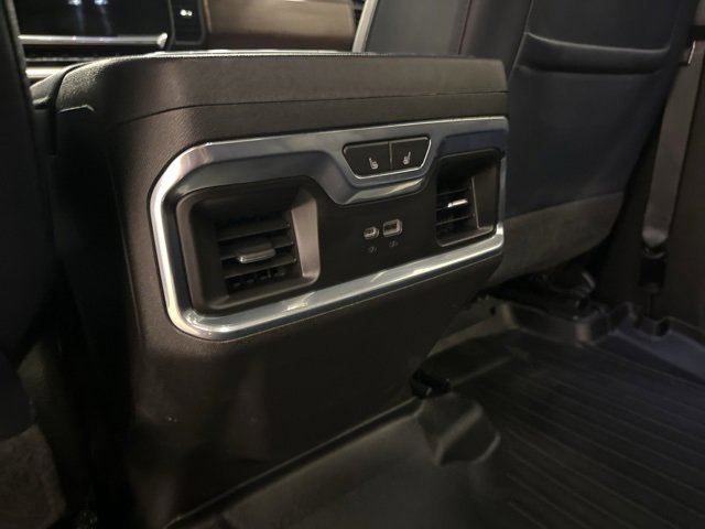 2022 Chevrolet Silverado 1500 High Country photo 30