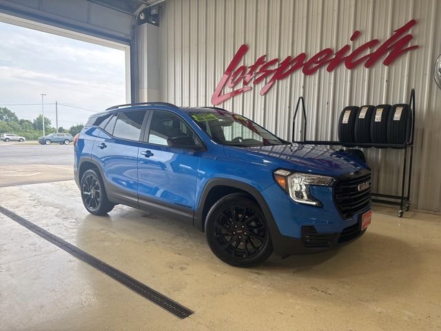 Used 2024 GMC Terrain SLE with VIN 3GKALMEG9RL132817 for sale in Kansas City