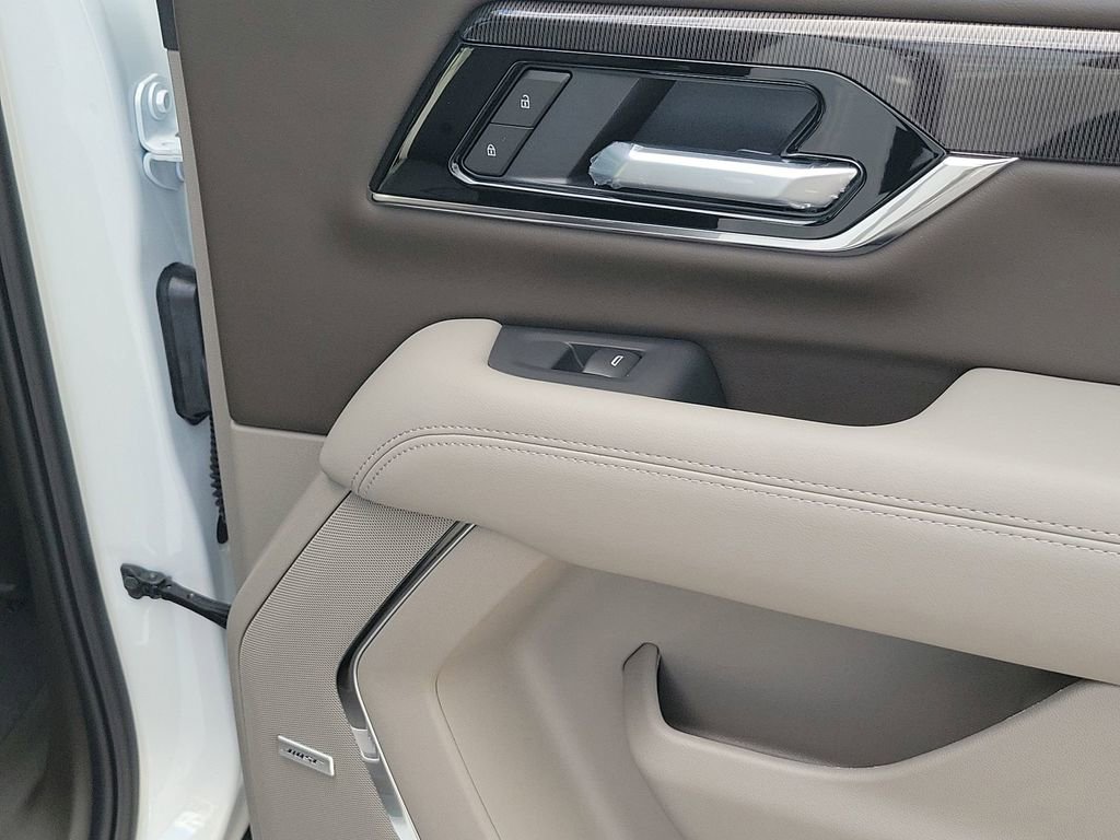 2025 Gmc Yukon XL photo 46